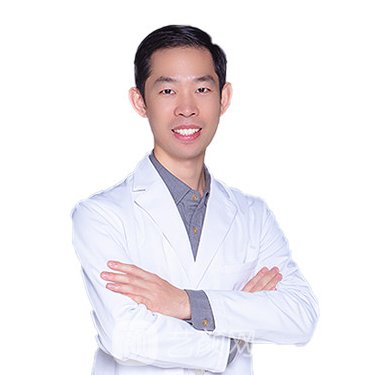 李纯明