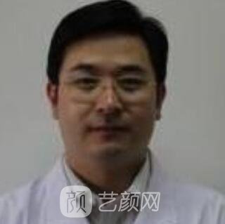 马秀伟