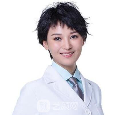 戴霞