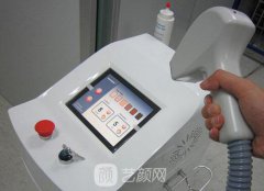 脸部激光脱毛要多少钱？