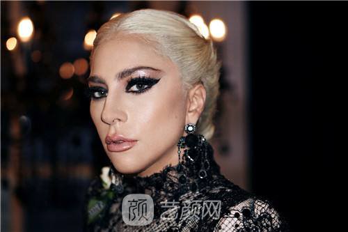 如何使用可卡因来调节鼻孔的问题呢?