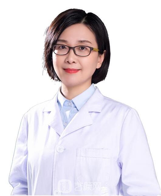 杨萍