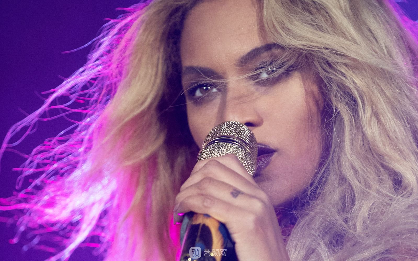 隆鼻整形手术的过程是怎么样的呢?