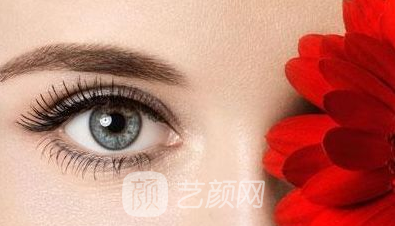 隆鼻案例:隆鼻+双眼皮+下巴已经不是原来自卑的我了~