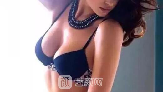 胸大比较好还是胸小比较好？