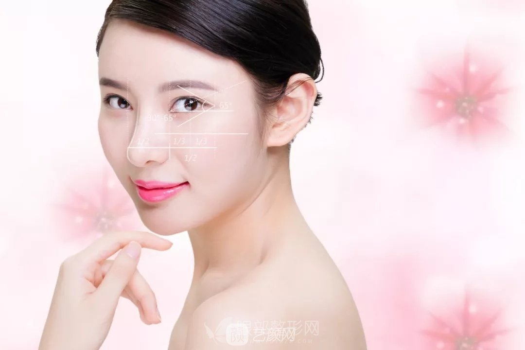 高分子双眼皮轻松让你变成女神,成为人群中较靓的那一个!