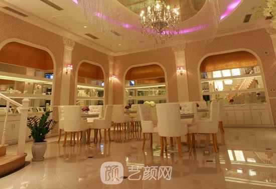 重庆叶子医疗美容门诊部