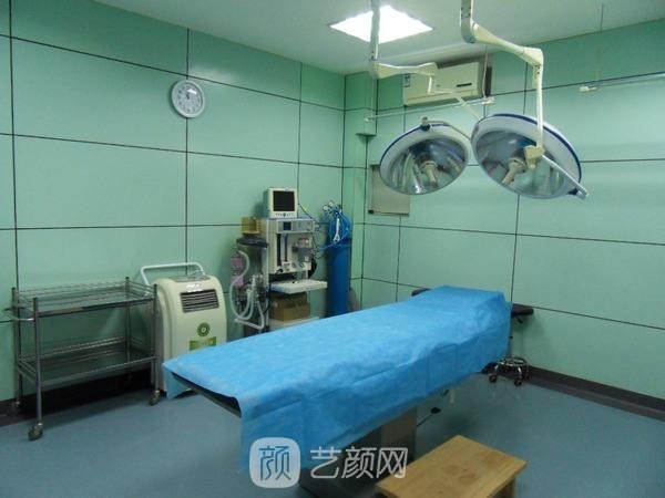 葫芦岛颐正医疗美容诊所