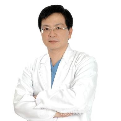 赖炳文