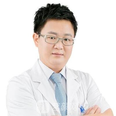 李波