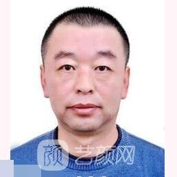 于晓亮