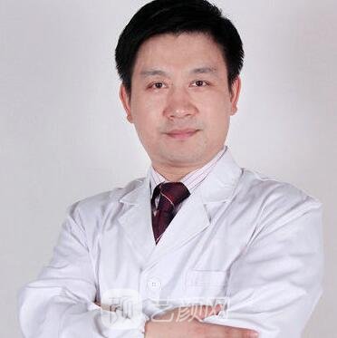 曹志明