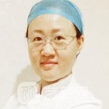 王雪梅