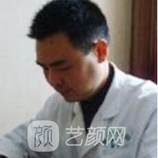 覃春民
