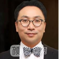 郑浩龙