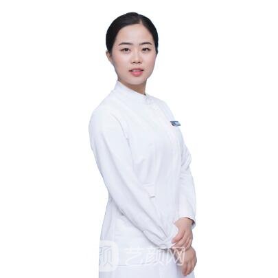 王佳