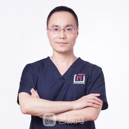 郑韵哲