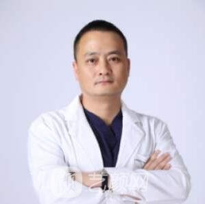 阎伟