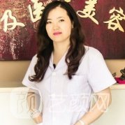 及云丽