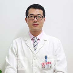 常鹏