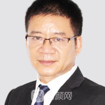 李青