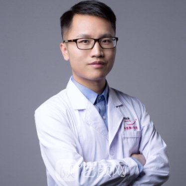 何瑶