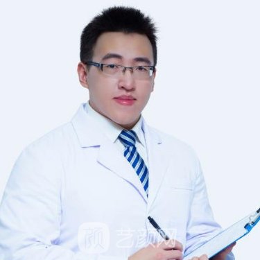 林逸群