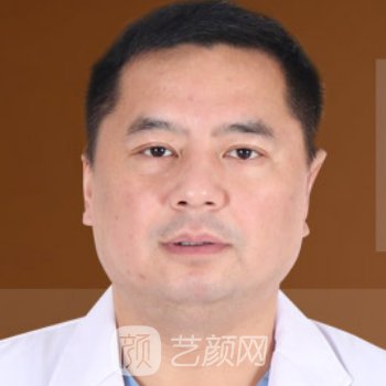 戴巍
