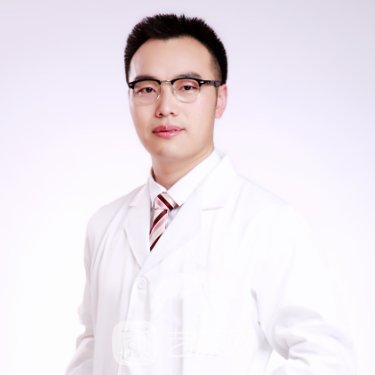 李东致