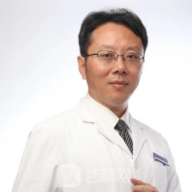 杨帆