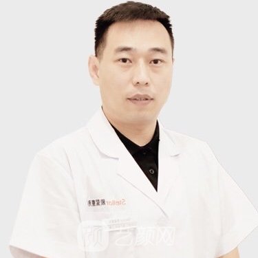 董磊