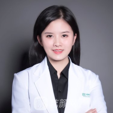 蒋婧