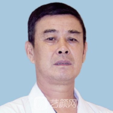 侯烜