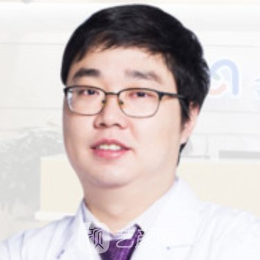 钟韦韦