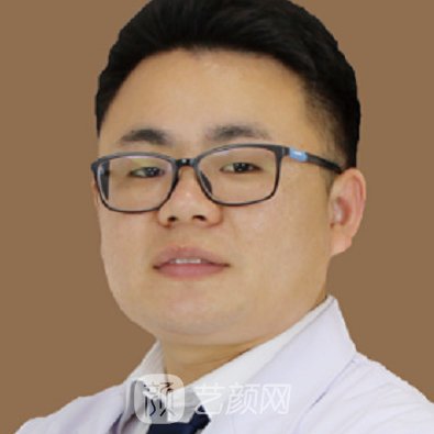 罗传文
