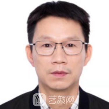 周正辉