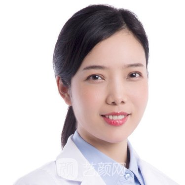 胡书荧
