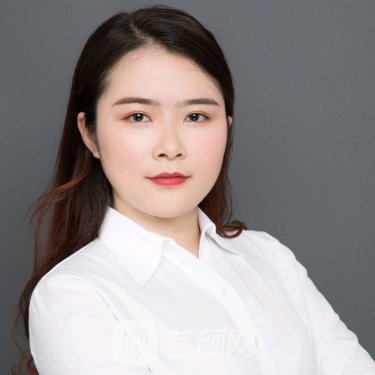 韦小琴