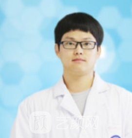 张严鹏