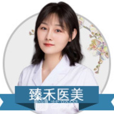 龚忆雨