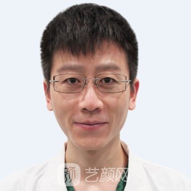 傅冠鹏
