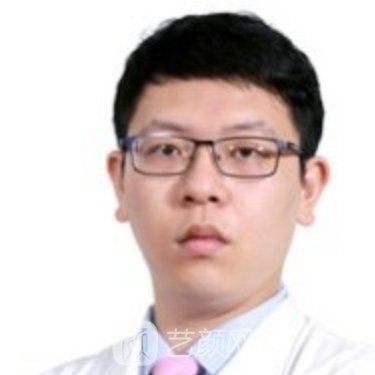 李锦鸿