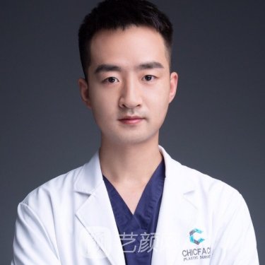 闫科鹏