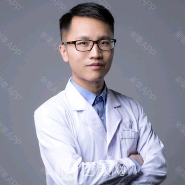 何瑶