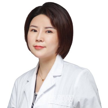 张英