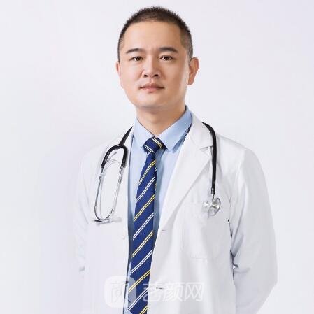 杨宁宁