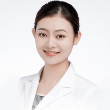 吴瑶