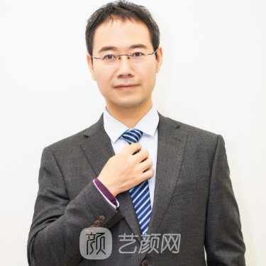 万郁华