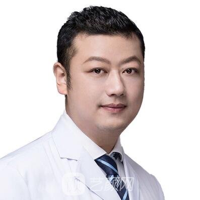 李晨耕