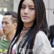 江映蓉整容前后照片突然曝光，网友直呼昔日美女变化好大
